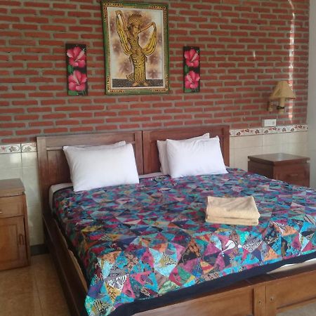Eliska Sari Bungalows Sumberkima Pemuteran Esterno foto