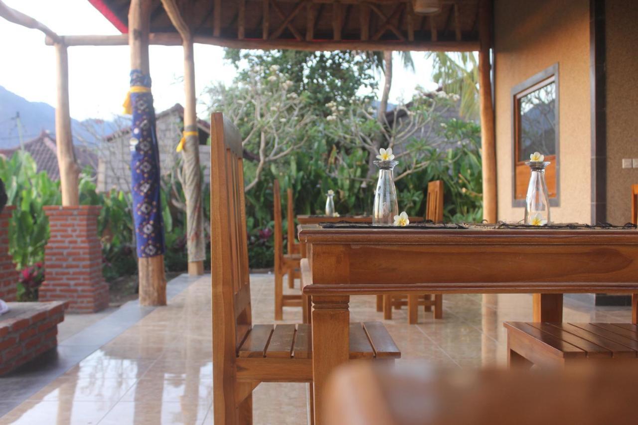 Eliska Sari Bungalows Sumberkima Pemuteran Esterno foto
