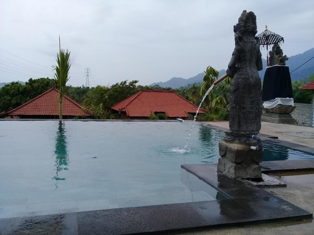 Eliska Sari Bungalows Sumberkima Pemuteran Esterno foto