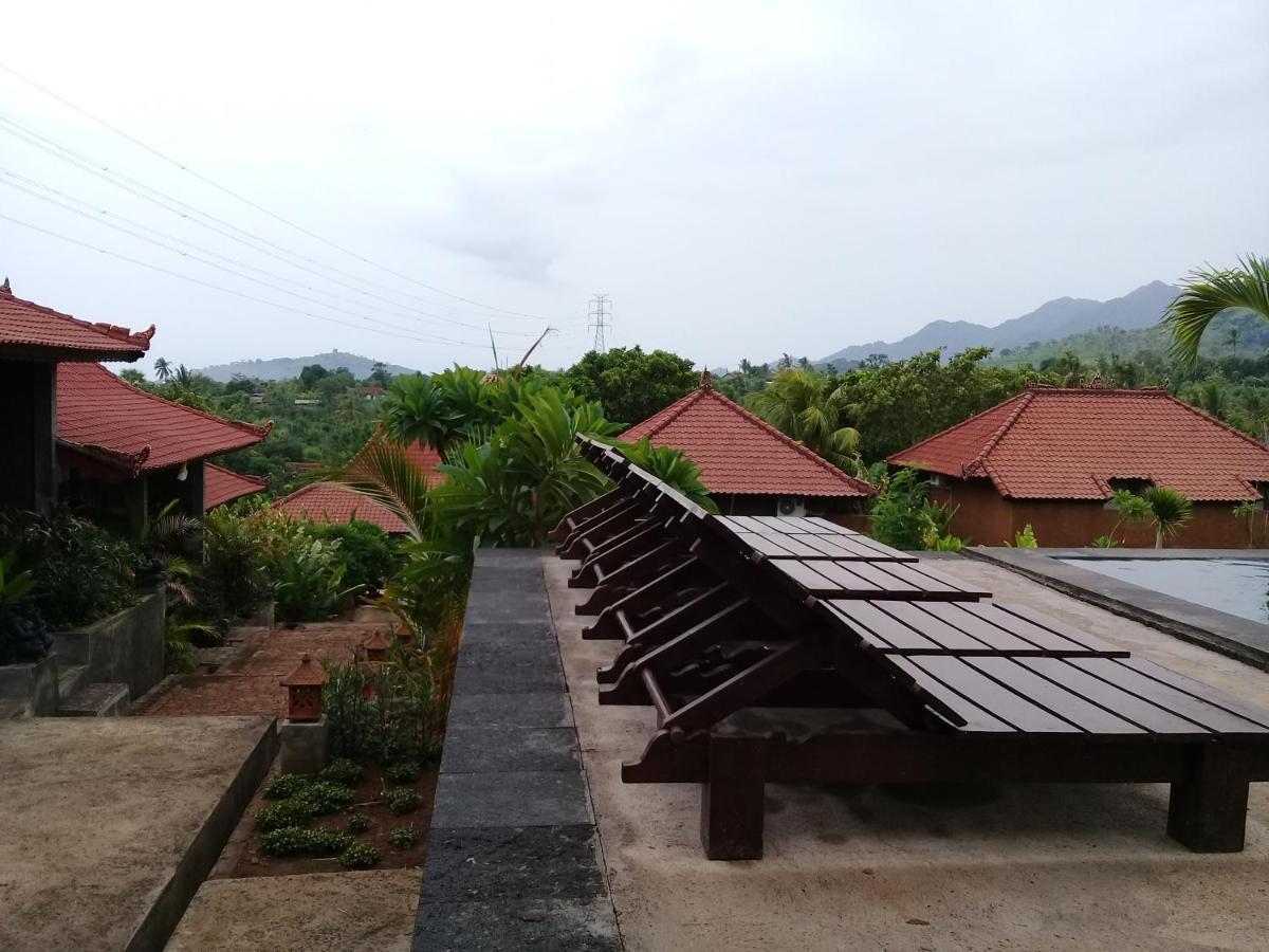 Eliska Sari Bungalows Sumberkima Pemuteran Esterno foto