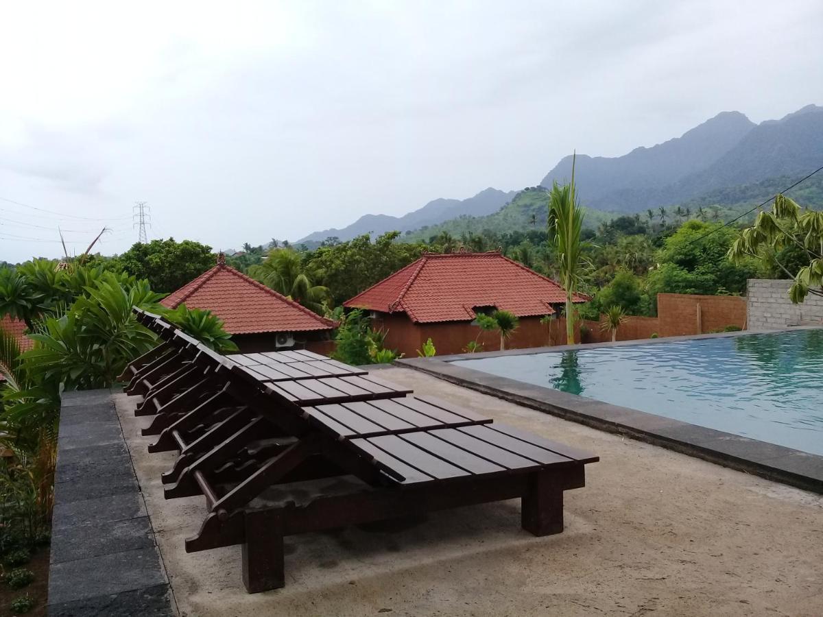 Eliska Sari Bungalows Sumberkima Pemuteran Esterno foto